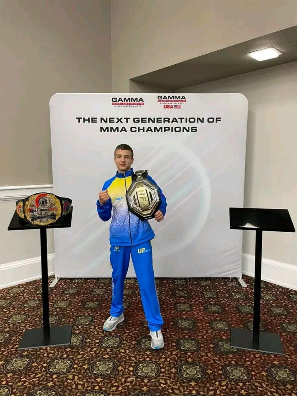 Олександр Вітвицький - бронзовий призер U18 MMA International Championships!<br />
