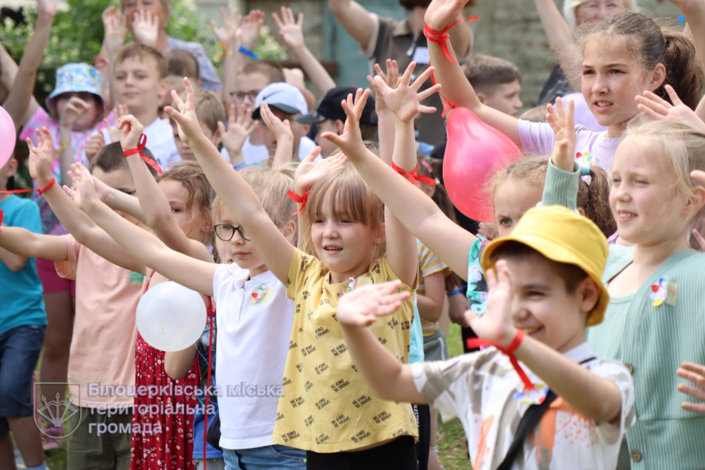 Літні табори для дітей відкрито!