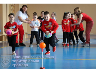 «Маленькі паростки великого спорту. Супергерої м'ячів» - спортивні змагання серед дітей старшого дошкільного віку