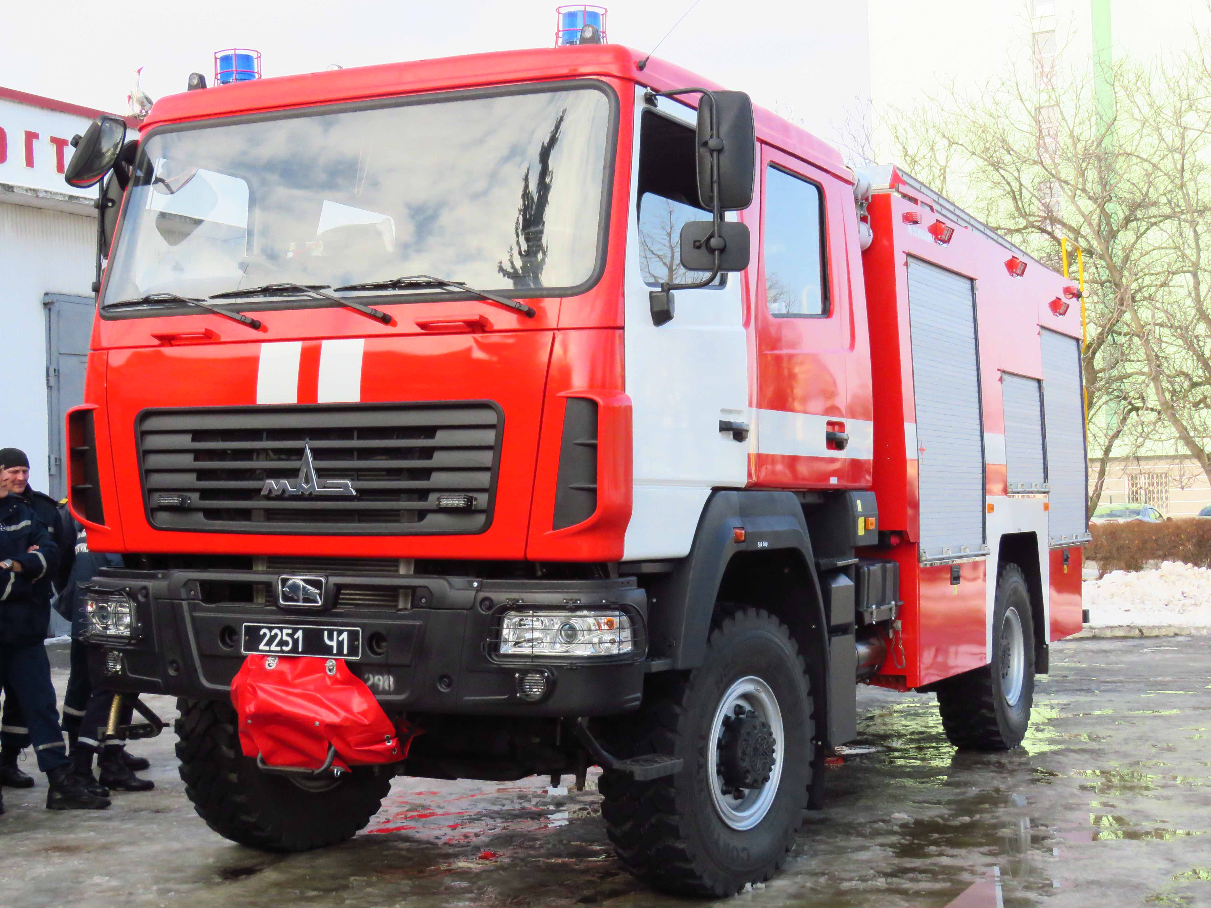 Вручення сучасної пожежної машини рятувальникам Білої Церкви