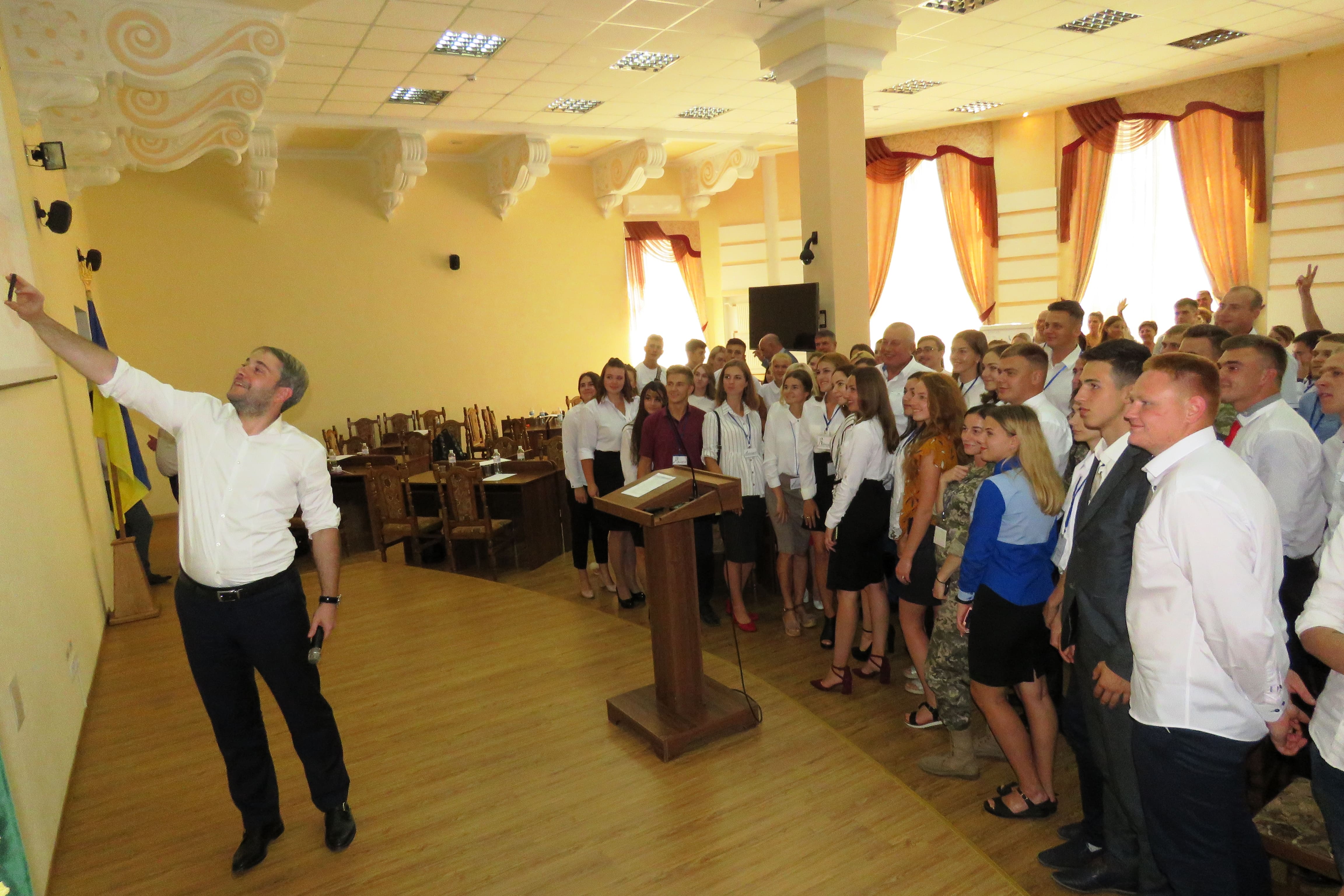 Губернатор Київщини зустрівся зі студентською молоддю Білої Церкви