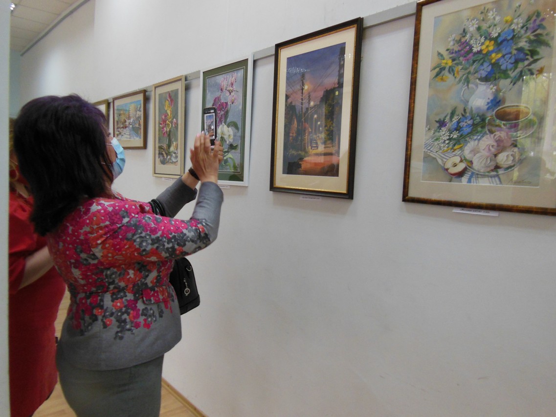 Відбулося відкриття персональної виставки майстрині акварельного живопису  Ольги Мілейко «Краса поруч»